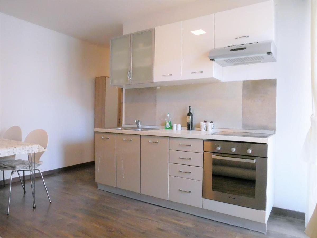 Apartments Kety Rovinj Buitenkant foto